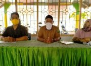 Cegah Corona, Pemdes Libukang Bagikan Masker Gratis Ke Semua Rumah Warga Yang Ada di Desanya