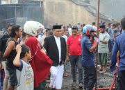 Usai Shalat Idul Adha, Syukur Bijak Langsung Menuju Lokasi Kebakaran di Lamasi