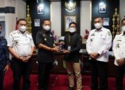 Bupati Luwu Dapatkan WTP Atas LKPD 2020