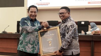 Pj Walikota Palopo Tetima Penghargaan Adipura 2023