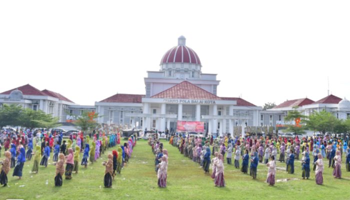 Sulsel Menari, Pelajar Kota Palopo Persembahkan Tari Pa’duppa