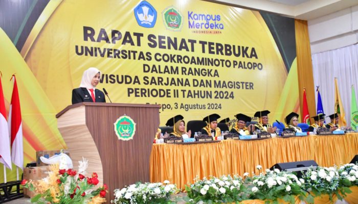 Kadis Pendidikan Palopo Hadiri Wisuda  Universitas Cokroaminoto Palopo