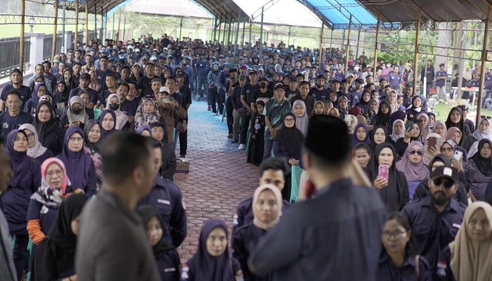 Dukungan Terus Mengalir, Ratusan Relawan  Datangi Kediaman Arham Basmin 