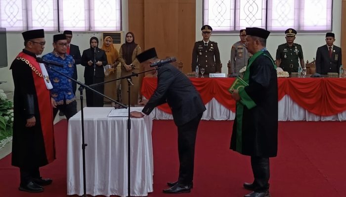 Zulkifli Resmi Dilantik Jadi Wakil Ketua I DPRD Luwu, Ini Profilnya